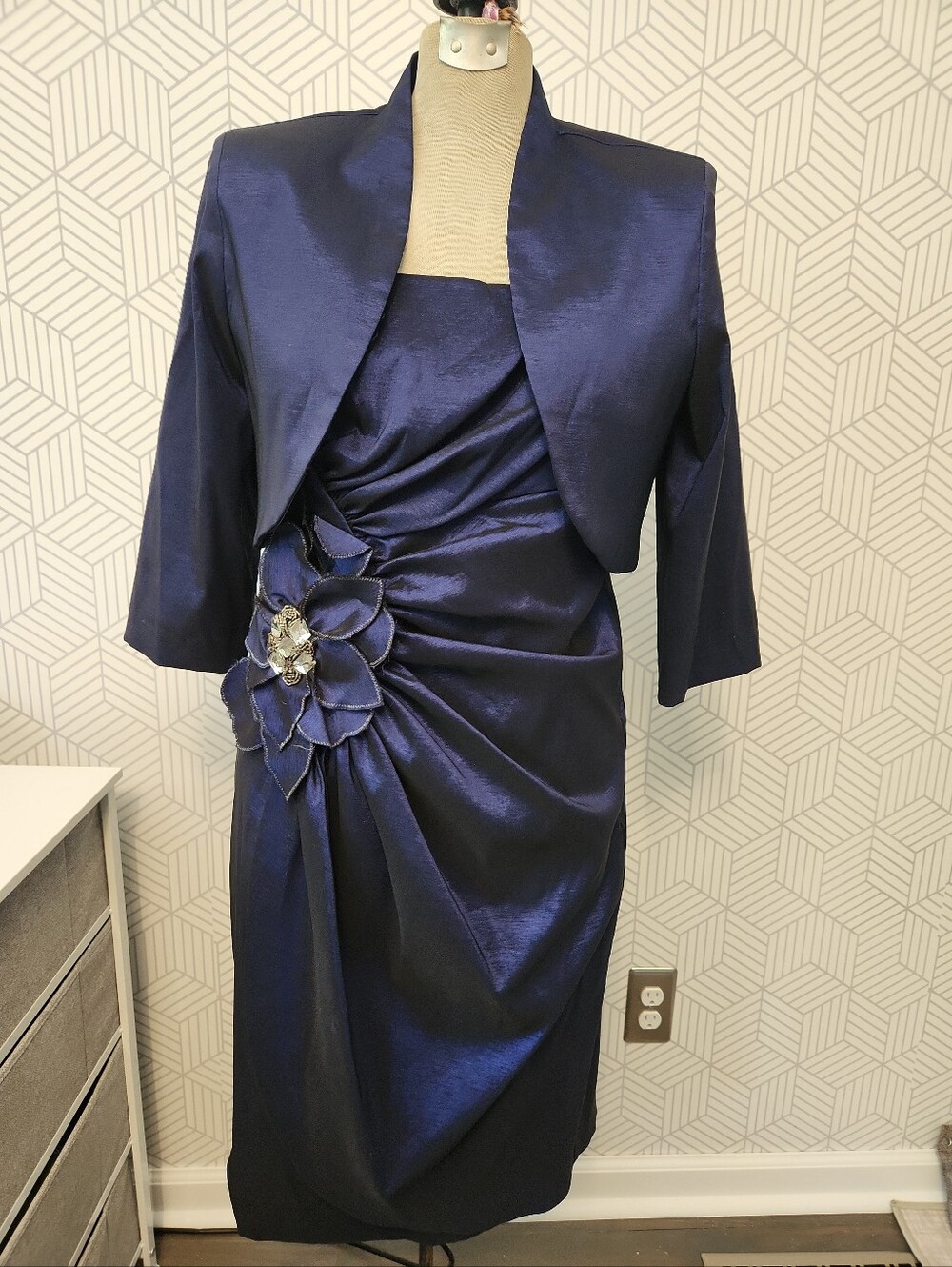R and M Richards Navy Blue Taffeta Cocktail Dress with Bolero Jacket Size 14